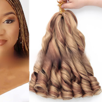 Long wavy synthetic wig in shade P2730