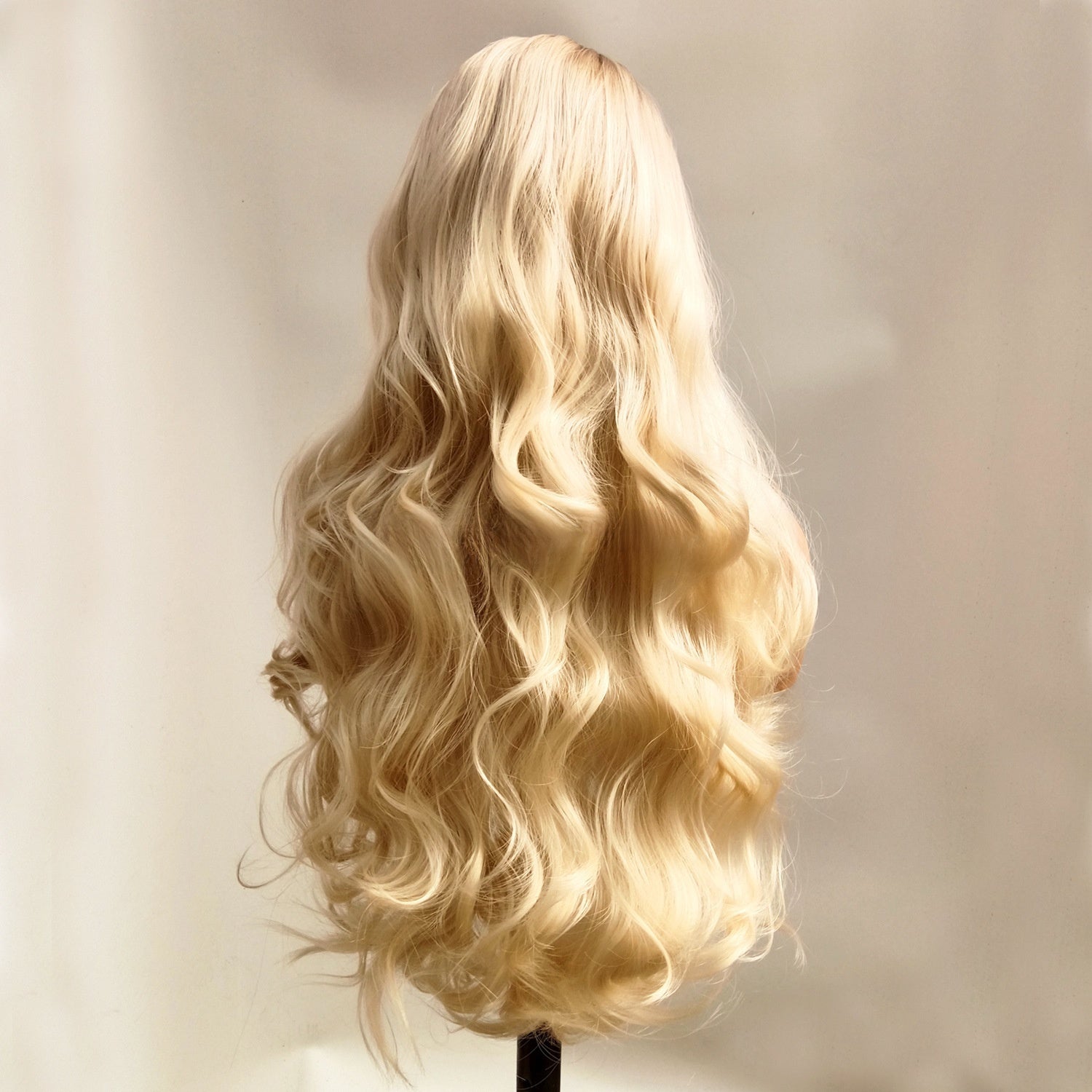 Front lace synthetic wig in gold, brown to platinum gradient
